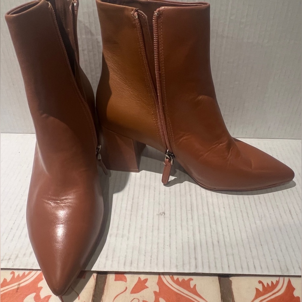 AEROSOLES Irma Booties Cognac Leather Women’s Size 7.5 US Comfort Insoles NEW! - Picture 13 of 13